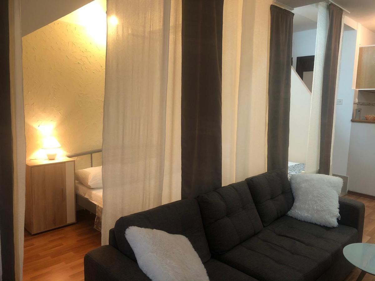Apartmani Josipa Šibenik Екстериор снимка