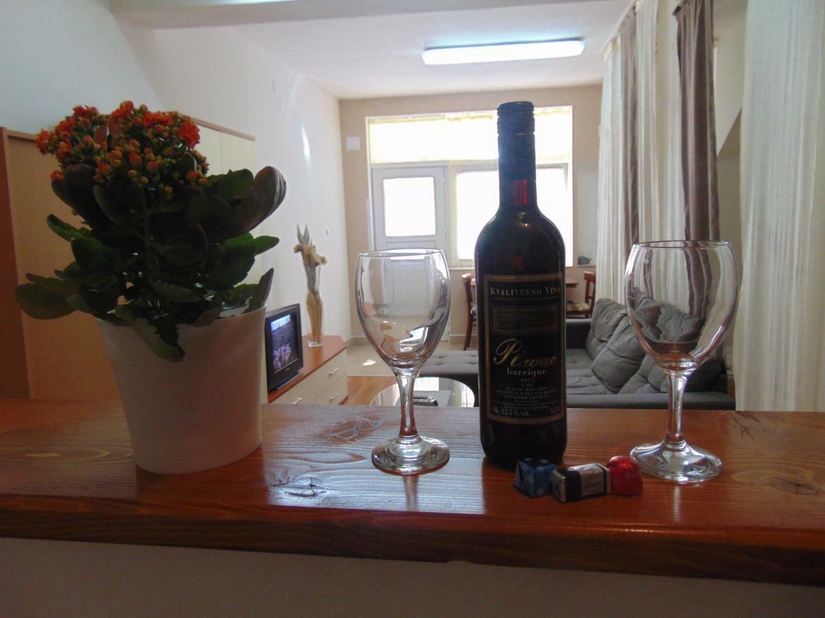 Apartmani Josipa Šibenik Екстериор снимка